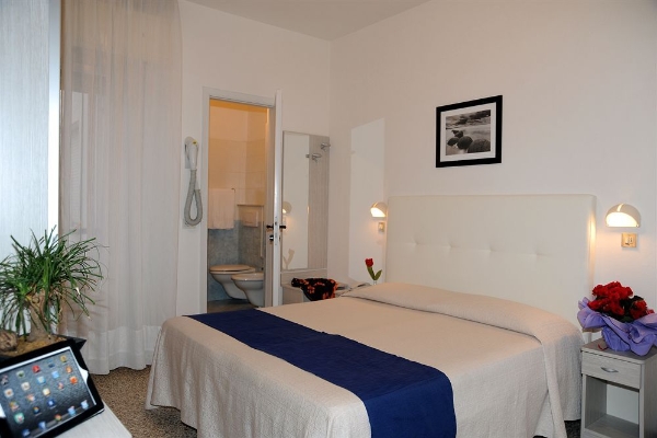 Hotel Astra